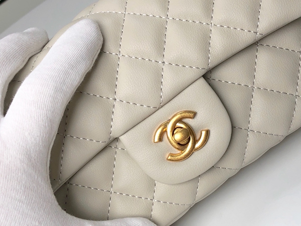 シャネルバッグ細部ディテール